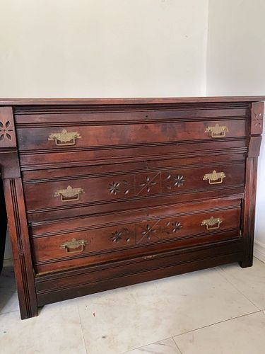 Lot #9 (1 of 4)