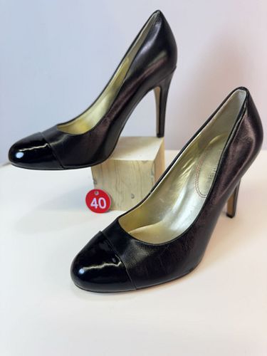 Lot #40 (1 of 5)