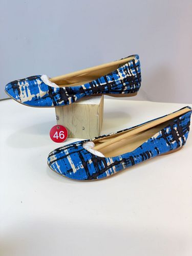 Lot #46 (1 of 8)
