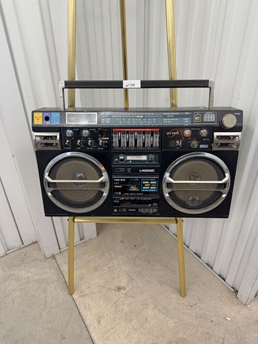 Lot #14 (1 of 9)