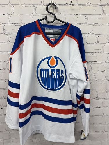 Lot #308 (1 of 7)