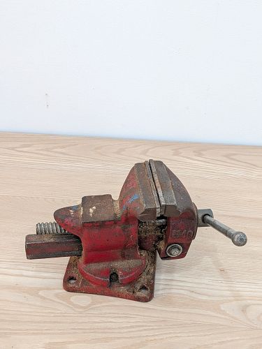 Lot #29 (1 of 10)