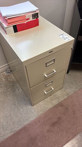 Lot #4 (1 of 6)