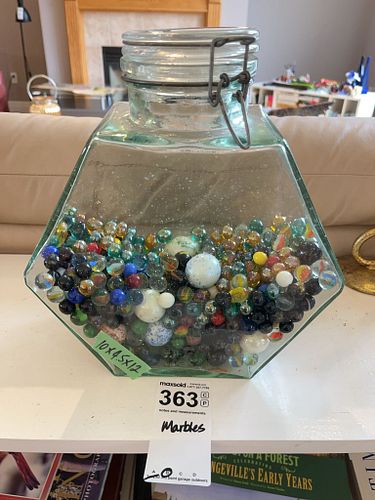 Lot #363 (1 of 11)
