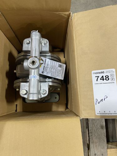 Lot #748 (1 of 8)
