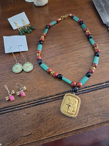 Lot #21 (1 of 7)