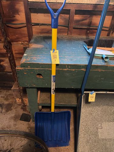 Lot #7 (1 of 3)