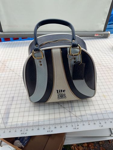 Lot #14 (1 of 9)