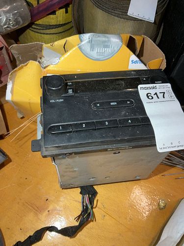 Lot #617 (1 of 9)