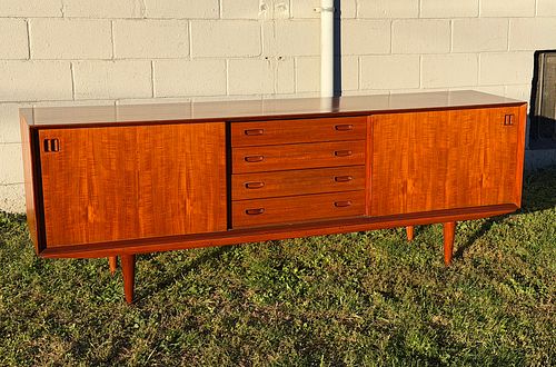 Lot #127 (1 of 20)