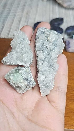 Lot #25 (1 of 6)