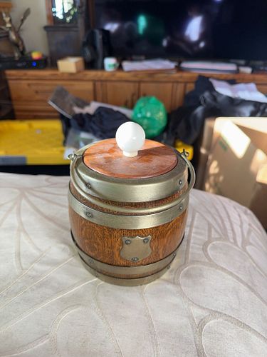 Lot #60 (1 of 4)