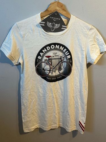 Lot #30 (1 of 6)