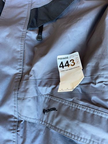 Lot #443 (1 of 20)