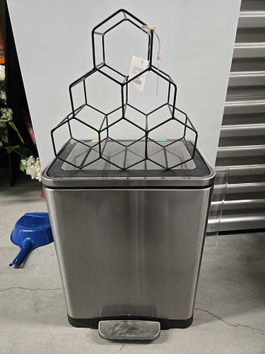 Lot #10 (1 of 5)