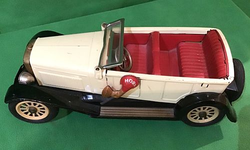Lot #77 (1 of 4)