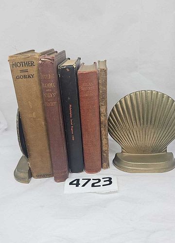 Lot #4723 (1 of 12)