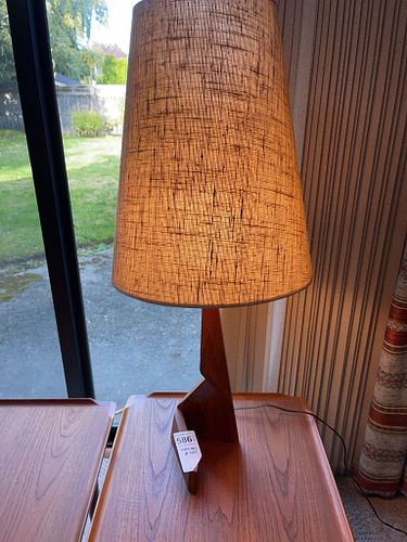 Lot #586 (1 of 6)