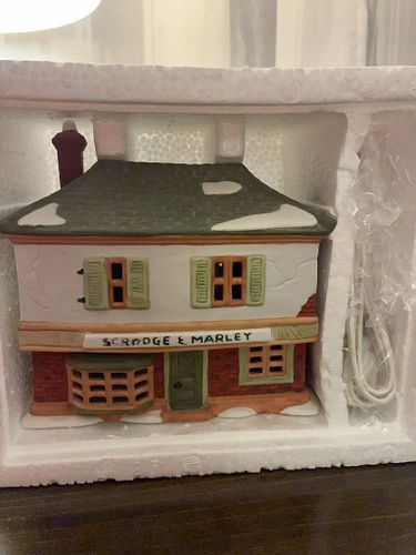 Lot #26 (1 of 10)