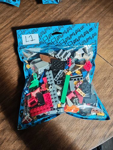 Lot #13 (1 of 7)