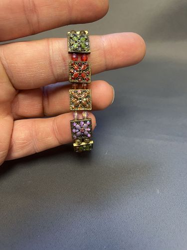 Lot #28 (1 of 4)