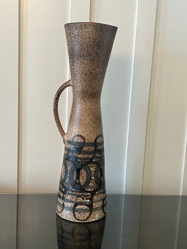 Lot #14 (1 of 8)