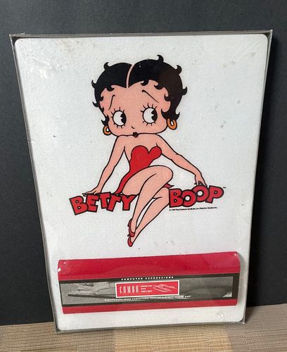 Lot #28 (1 of 5)