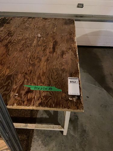 Lot #852 (1 of 6)