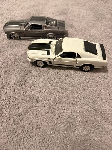 Lot #52 (1 of 5)