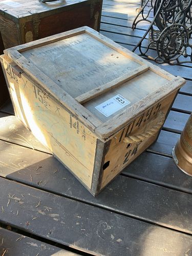Lot #823 (1 of 6)