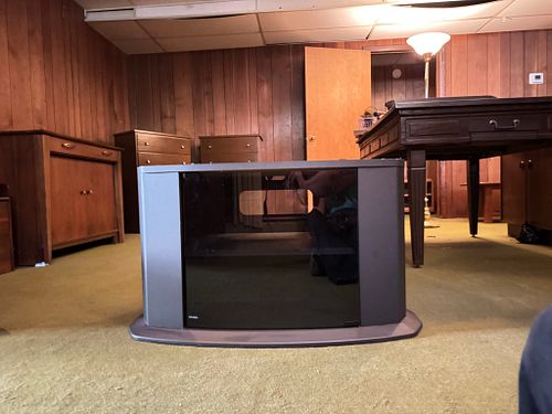 Lot #40 (1 of 8)