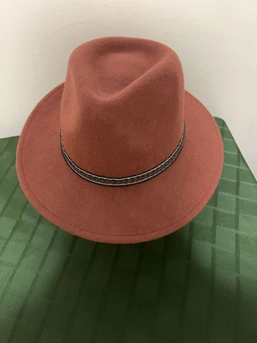 Lot #20 (1 of 6)
