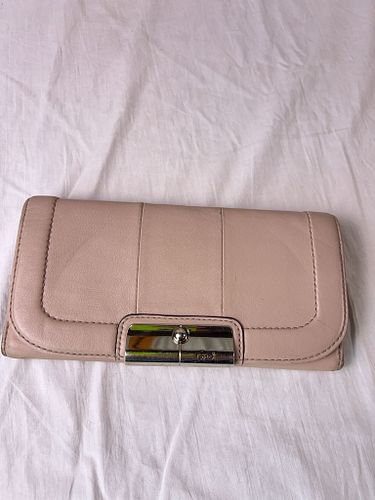 Lot #490 (1 of 11)