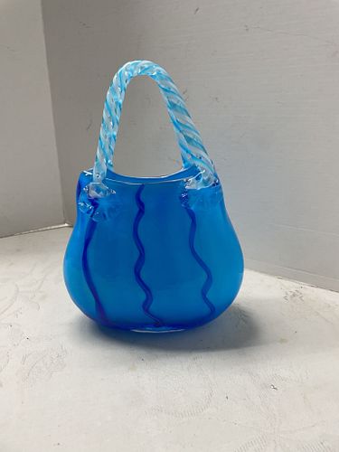 Lot #16 (1 of 8)