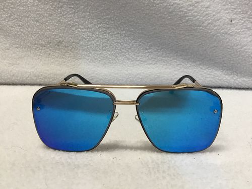 Lot #3334 (1 of 3)
