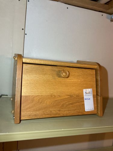 Lot #566 (1 of 5)