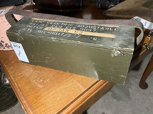 Lot #912 (1 of 12)