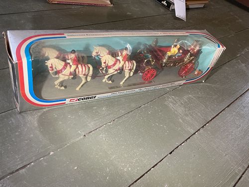 Lot #440 (1 of 7)