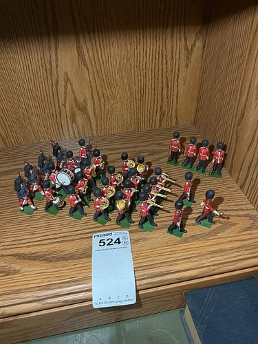 Lot #524 (1 of 9)