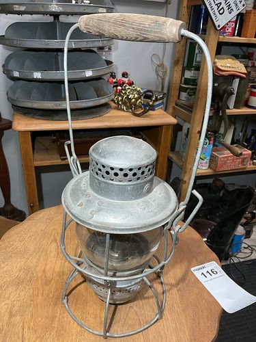 Lot #116 (1 of 8)