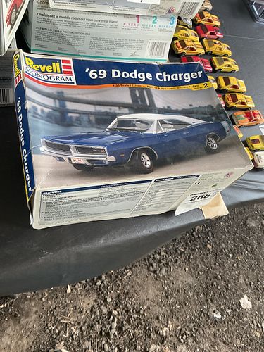 Lot #268 (1 of 5)