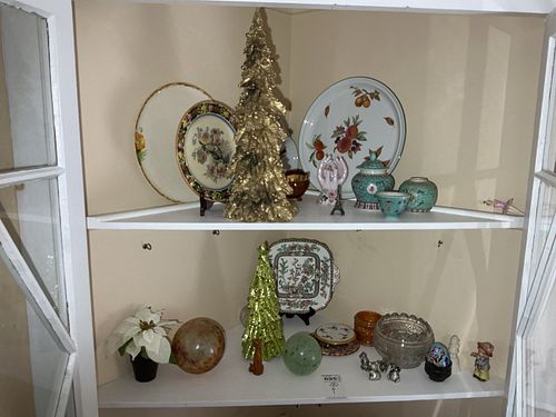 Lot #695 (1 of 18)