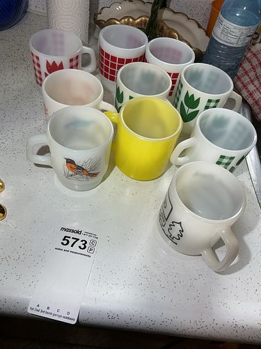 Lot #573 (1 of 8)