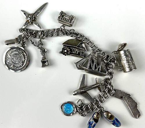 Lot #933 (1 of 4)