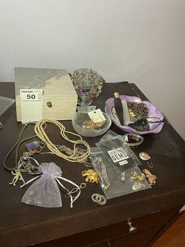 Lot #50 (1 of 20)