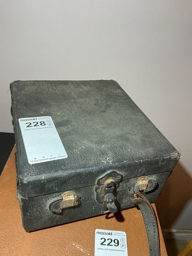 Lot #228 (1 of 5)