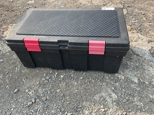 Lot #212 (1 of 5)