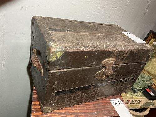 Lot #382 (1 of 6)