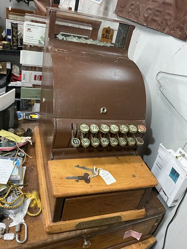 Lot #366 (1 of 13)