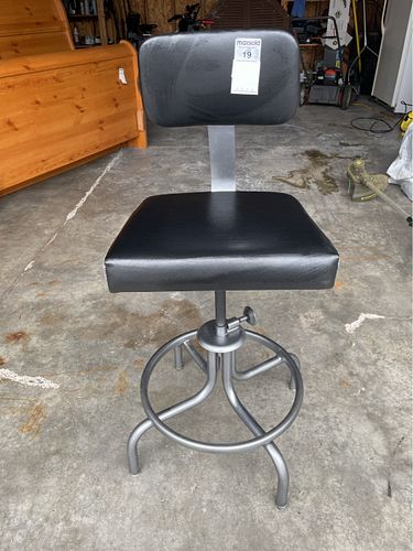 Lot #19 (1 of 3)